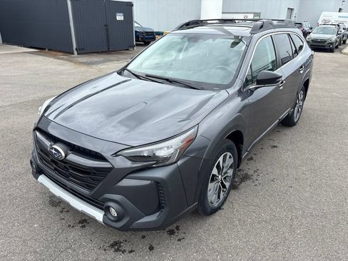 Certified 2023 Subaru Outback Limited AWD/4WD image 6