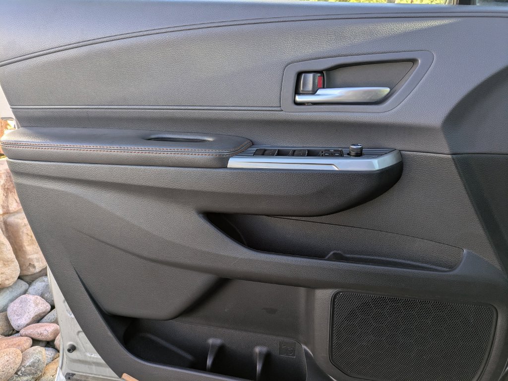 Used 2023 Toyota Sienna XSE w/ XSE Plus Package AWD/4WD image 10