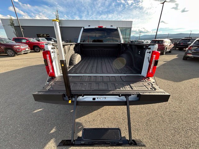 Used 2024 Ford F350 Lariat w/ Black Appearance Package AWD/4WD image 14