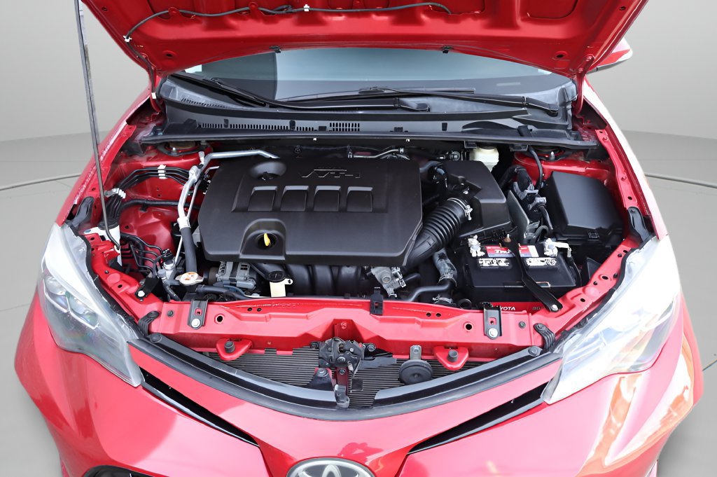 Certified 2017 Toyota Corolla XSE w/ Carpet Mat Package (TMS) FWD image 9