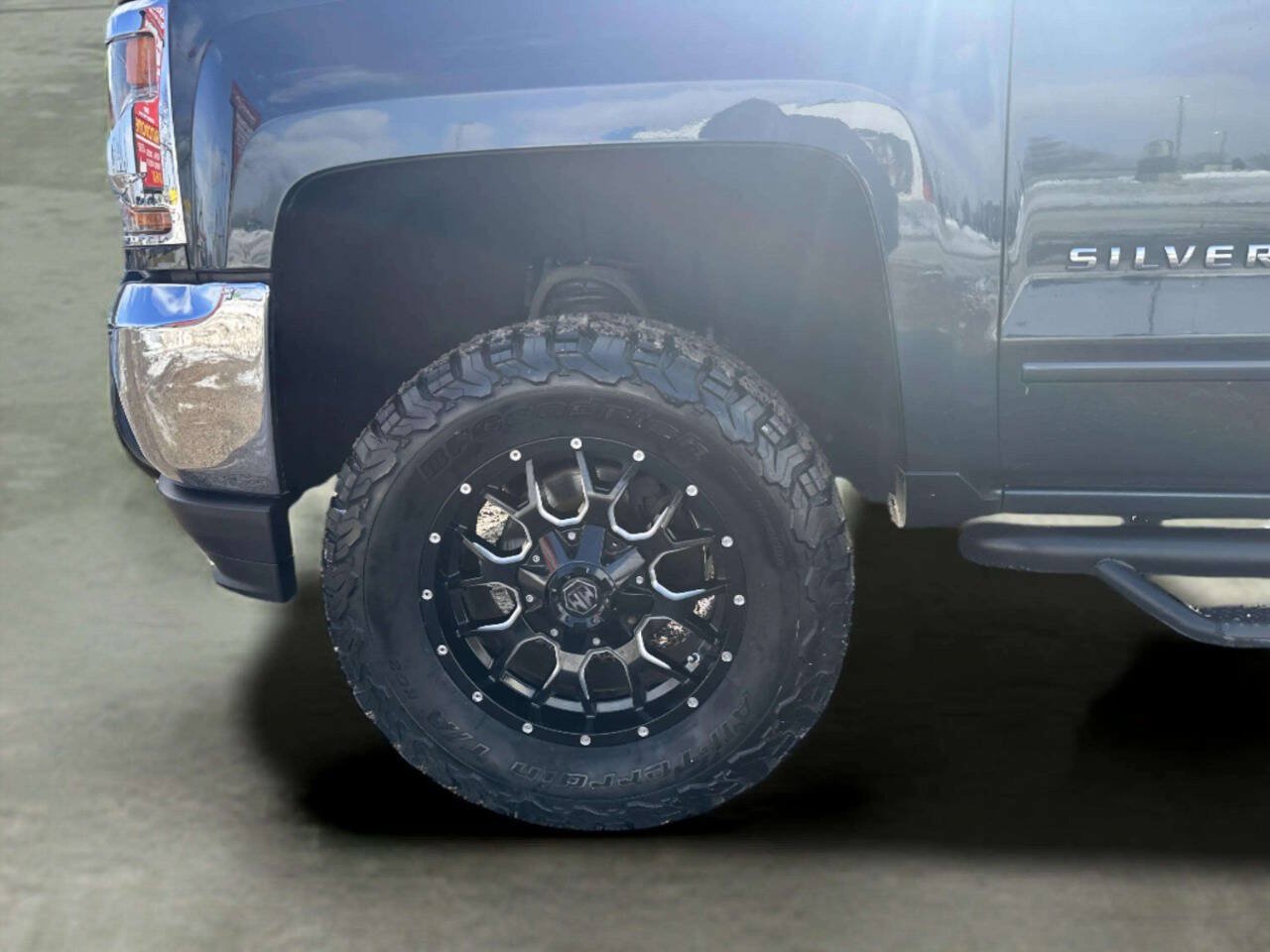 Used 2017 Chevrolet Silverado 1500 LT w/ All Star Edition AWD/4WD image 35