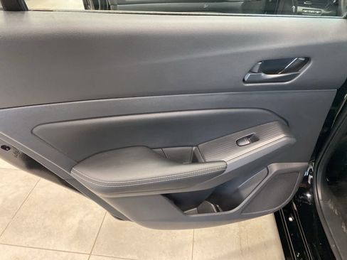 Used 2025 Nissan Altima 2.5 SV image 26