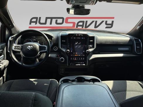 Used 2024 RAM 2500 Big Horn w/ Night Edition AWD/4WD image 17