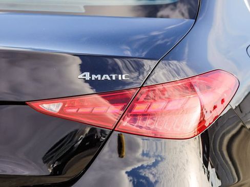 Used 2025 Mercedes-Benz C 300 4MATIC Sedan image 10
