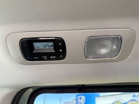 Certified 2025 Honda Odyssey EX-L image 38
