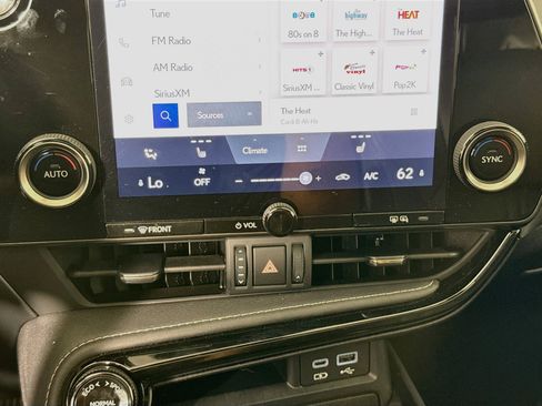 Used 2024 Lexus NX 250 FWD image 17