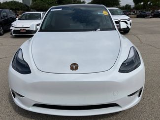 Used 2024 Tesla Model Y Performance AWD/4WD video 1