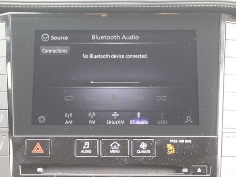 Certified 2025 INFINITI QX50 Luxe image 17