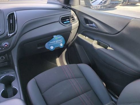 Certified 2023 Chevrolet Equinox RS FWD image 19
