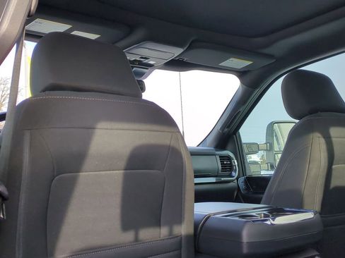 Certified 2022 Ford F150 XLT w/ Equipment Group 302A High image 19