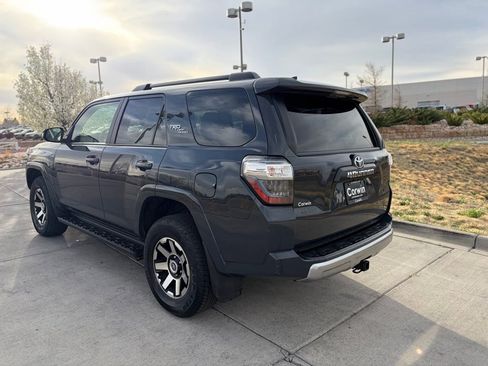 Used 2024 Toyota 4Runner TRD Off-Road Premium image 5