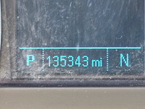 Used 2017 Chevrolet Equinox LS FWD image 21