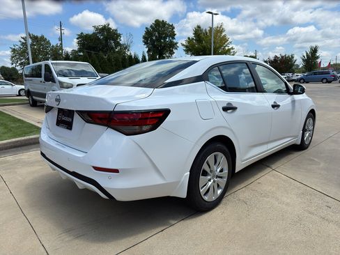 New 2025 Nissan Sentra S image 4