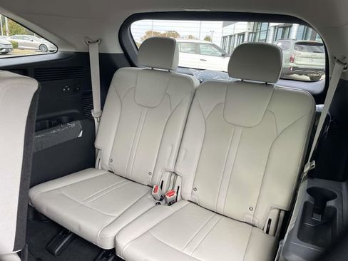 New 2026 Kia Sorento S w/ S Panoramic Sunroof Package image 22