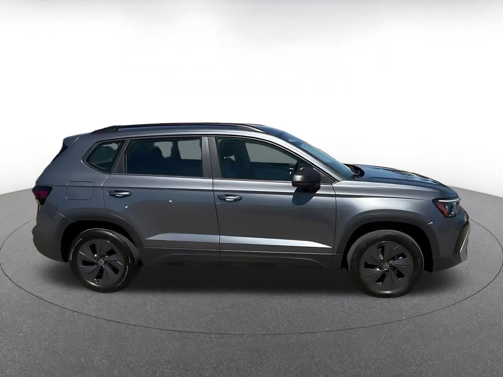 Used 2026 Volkswagen Taos S FWD image 15