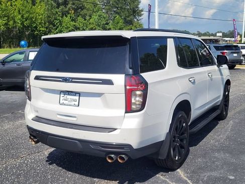Used 2022 Chevrolet Tahoe High Country AWD/4WD image 2