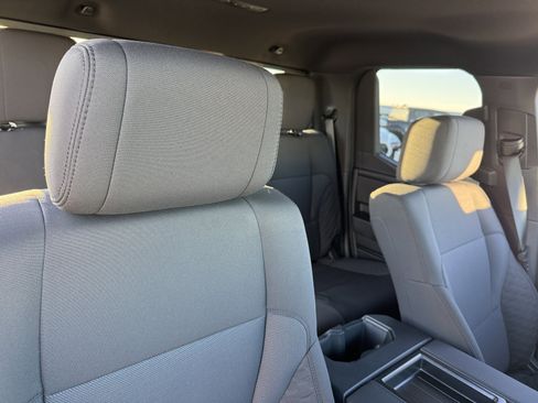 New 2026 Toyota Tundra SR image 3