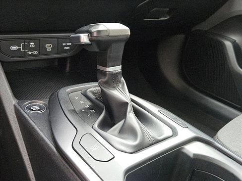 Used 2025 Kia K4 FWD image 8