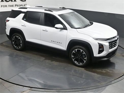 New 2026 Chevrolet Equinox LT w/ Convenience Package II image 16