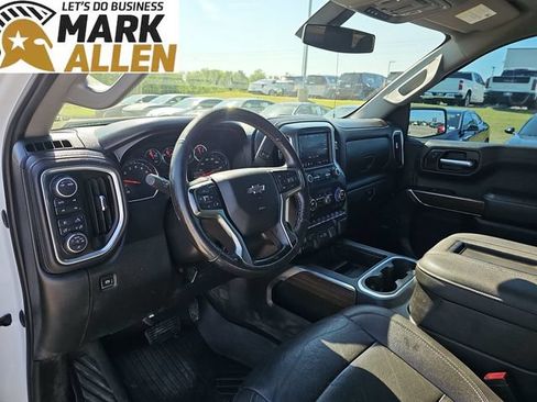 Used 2021 Chevrolet Silverado 1500 LT Trail Boss w/ Convenience Package II AWD/4WD image 10