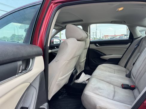 Used 2020 Honda Accord EX image 14