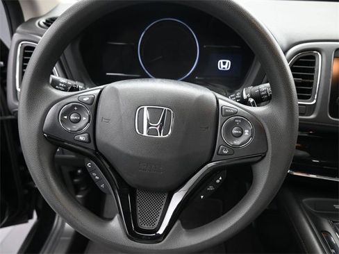Used 2022 Honda HR-V EX image 7