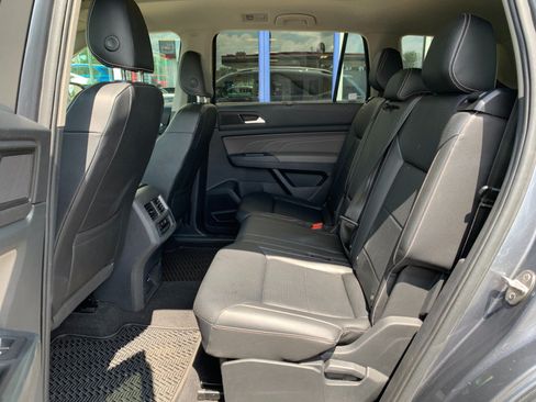 Used 2021 Volkswagen Atlas SEL AWD/4WD image 30