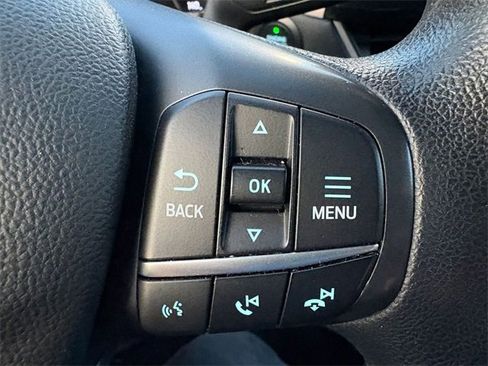 Used 2020 Ford Escape SE image 18