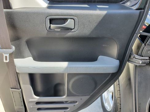 Used 2005 Honda Element EX image 35