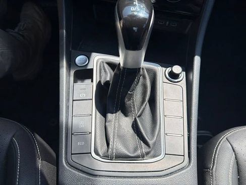 Used 2024 Volkswagen Jetta SE FWD image 30