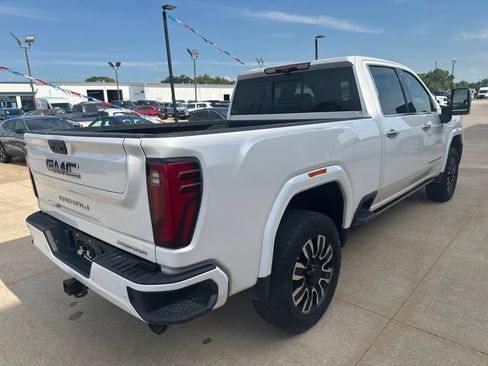 Used 2024 GMC Sierra 2500 Denali Ultimate AWD/4WD image 38