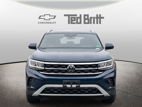 Used 2023 Volkswagen Atlas Cross Sport SEL image 2