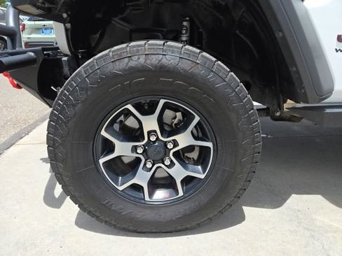Used 2019 Jeep Wrangler Unlimited Rubicon AWD/4WD image 30