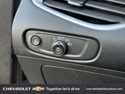 Used 2024 Chevrolet Malibu RS FWD image 24