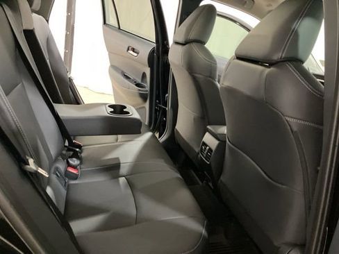 Used 2026 Toyota Corolla Cross XLE w/ Convenience Package image 22