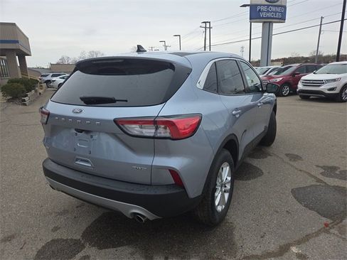 Certified 2022 Ford Escape SE w/ Convenience Package image 13