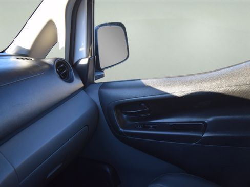 Used 2020 Nissan NV200 S w/ Back Door Glass Package image 14