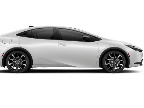 New 2026 Toyota Prius Plug-In Hybrid FWD image 33