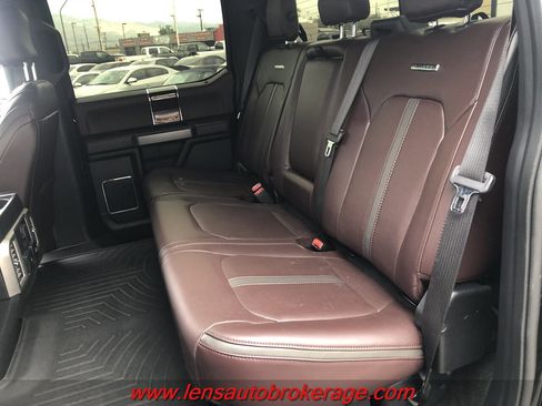 Used 2017 Ford F250 Platinum w/ FX4 Off-Road Package image 17