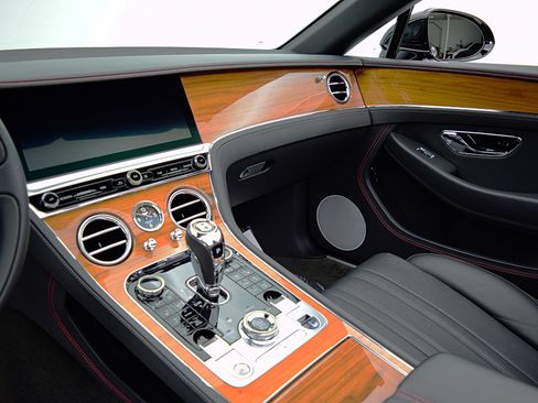 Certified 2020 Bentley Continental GT image 34