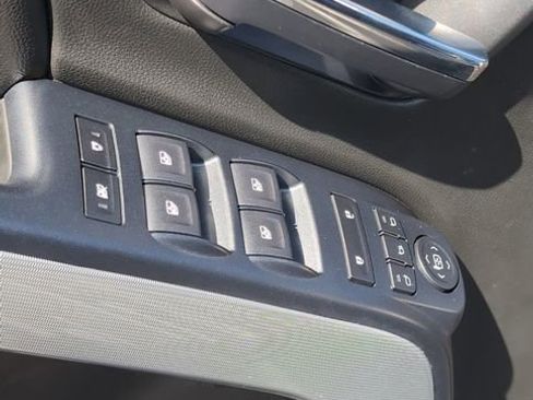 Used 2018 Chevrolet Silverado 1500 LTZ Z71 w/ LTZ Plus Package image 16
