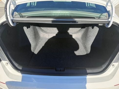 Used 2022 Honda Accord LX image 21