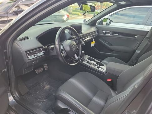 Used 2025 Honda Civic Sport image 10