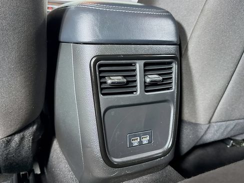 Used 2022 Dodge Charger SXT w/ Blacktop Package RWD image 27