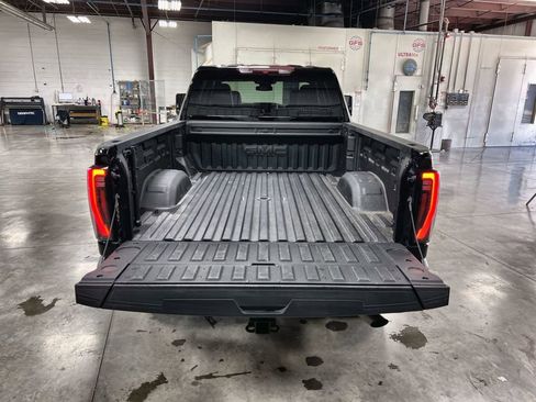 Used 2025 GMC Sierra 2500 AT4 AWD/4WD image 25