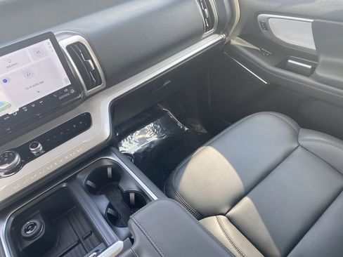 New 2026 Ford Expedition Max Active AWD/4WD image 18