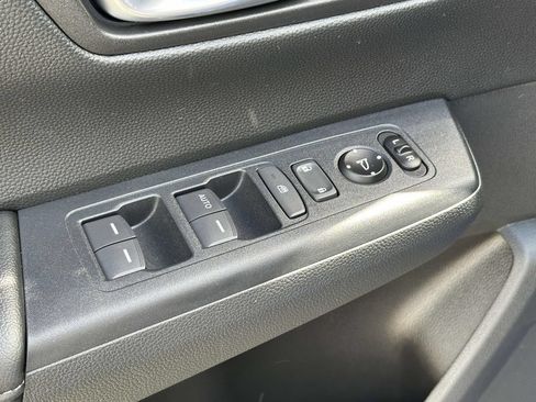 Certified 2025 Honda CR-V LX image 15