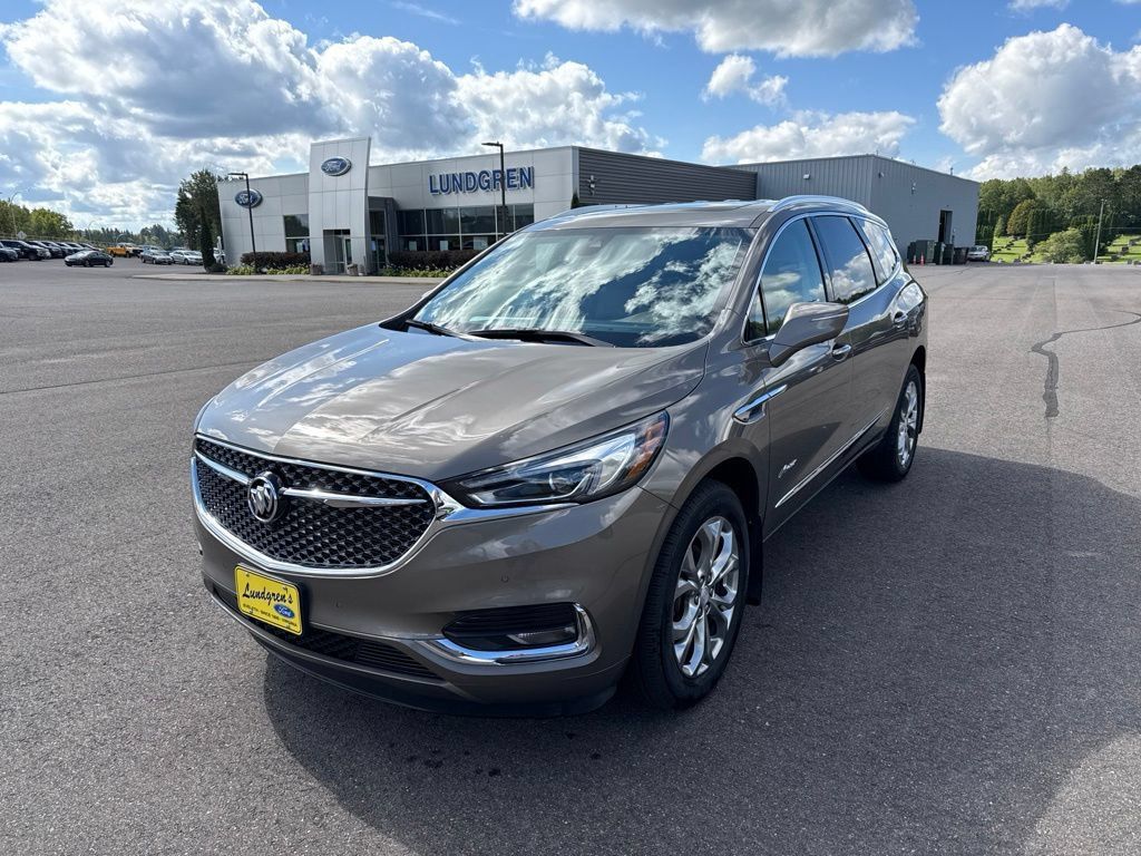Used 2020 Buick Enclave Avenir w/ Avenir Technology Package AWD/4WD image 1