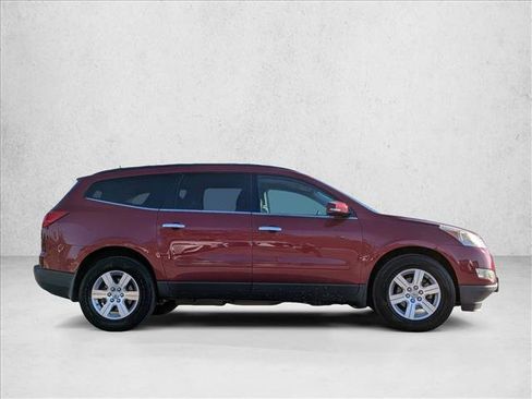 Used 2012 Chevrolet Traverse LT image 4