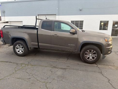 Used 2015 Chevrolet Colorado LT image 4